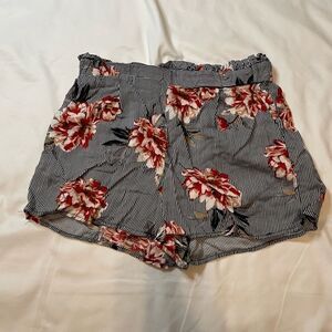 Miss Selfie size medium floral stripped high waisted shorts